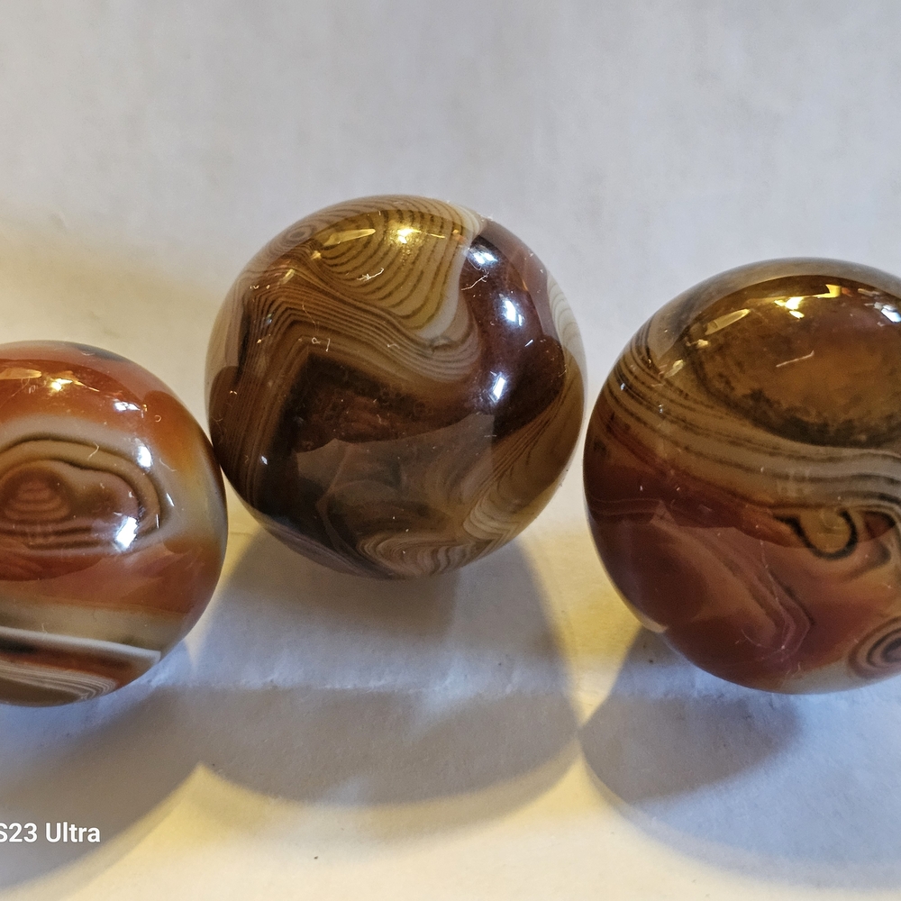 Elegant Brown Swirl Decorative Spheres